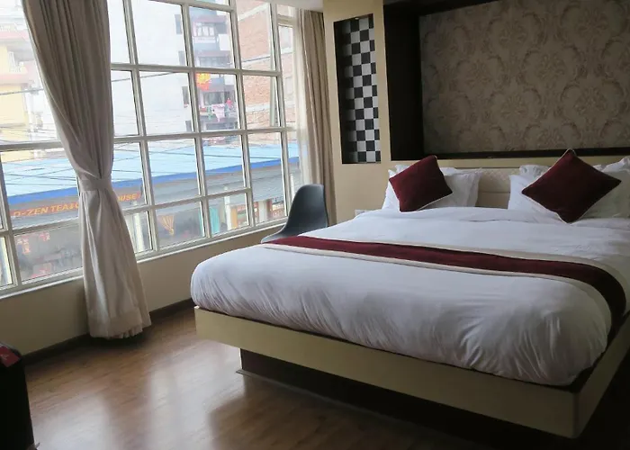 Cosy & Dine Hotel